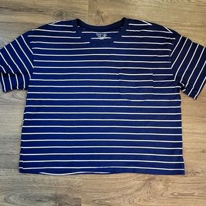 Navy Boyfriend T-shirt